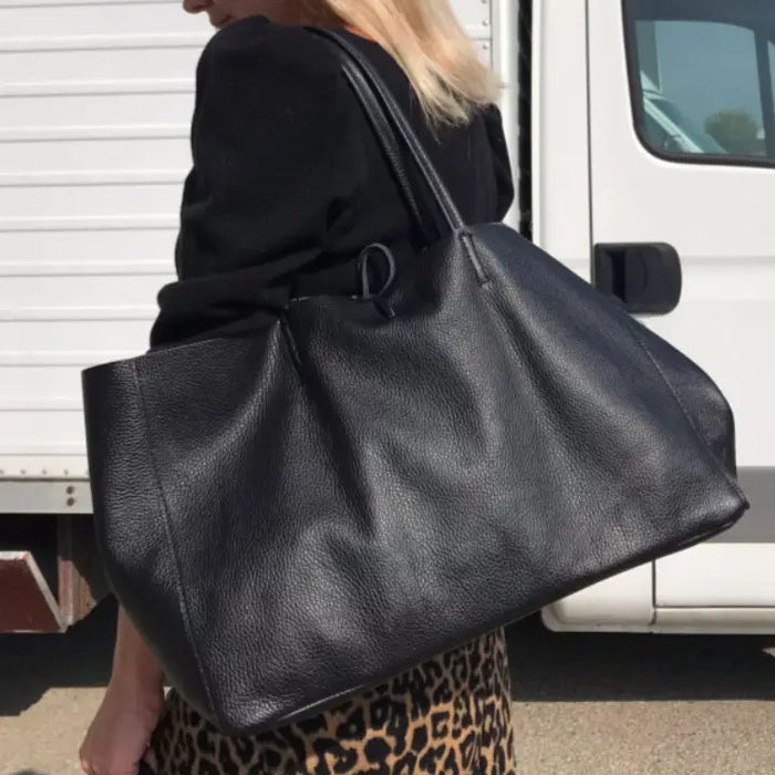 NEW! M56 ITALIAN BLACK LEATHER TRAVEL BAG TIE CLOSURE