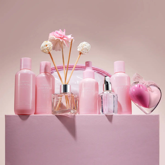 BARBIE PINK GIFTS, BATH & BODY CARE IN BATHTUB SET