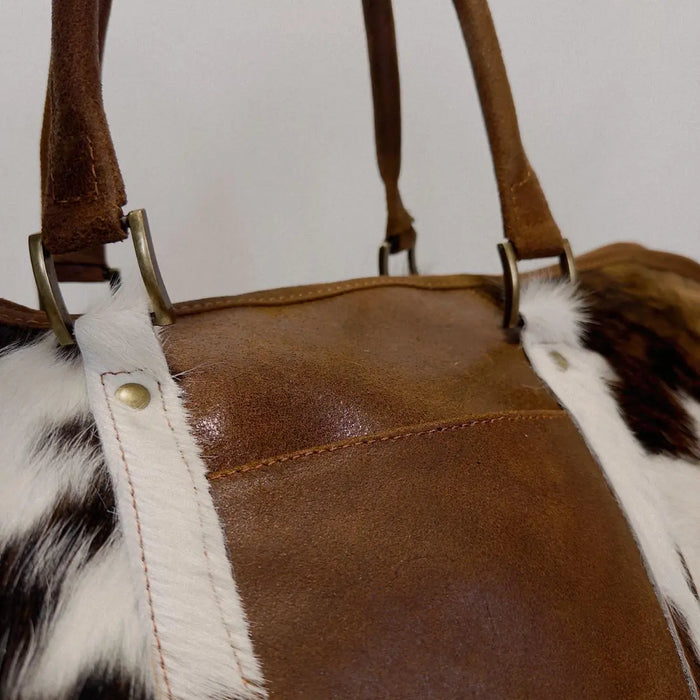 NEW! CARLOS LARGE TRAVELER WITH FUR