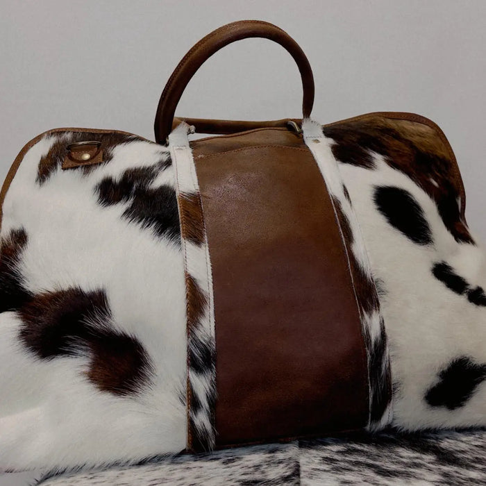 NEW! CARLOS LARGE TRAVELER WITH FUR