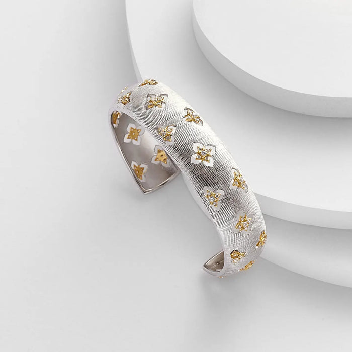 BELLE ANTIQUE BRUSHED CUT OUT GOLD CUFF