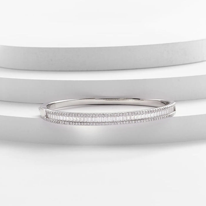 GRACE BAGUETTE BANGLE