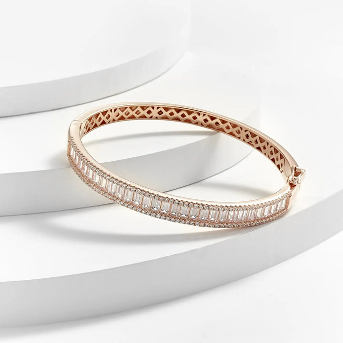 GRACE BAGUETTE BANGLE