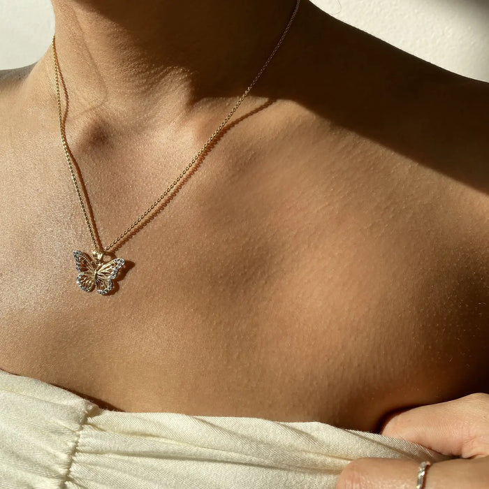 GOLD BUTTERFLY NECKLACE - NO CHAIN
