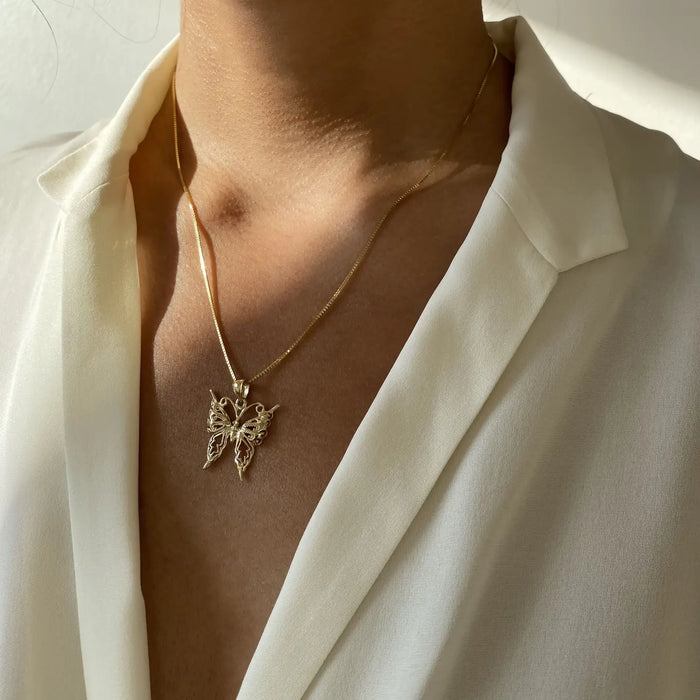 GOLD BUTTERFLY NECKLACE - NO CHAIN