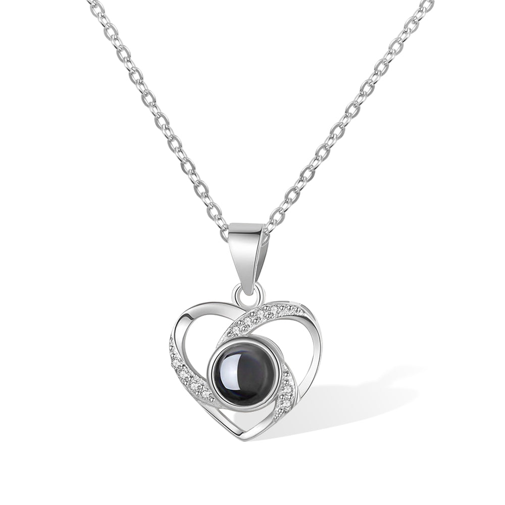 TEXT AROUND PHOTO/PHOTO NECKLACE WITH LOVE HEART PROJECTION NECKLACE
