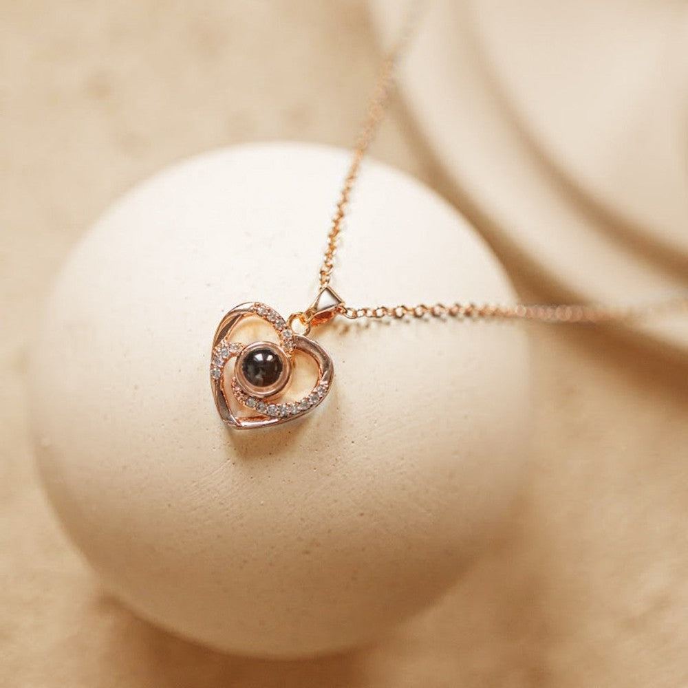 TEXT AROUND PHOTO/PHOTO NECKLACE WITH LOVE HEART PROJECTION NECKLACE