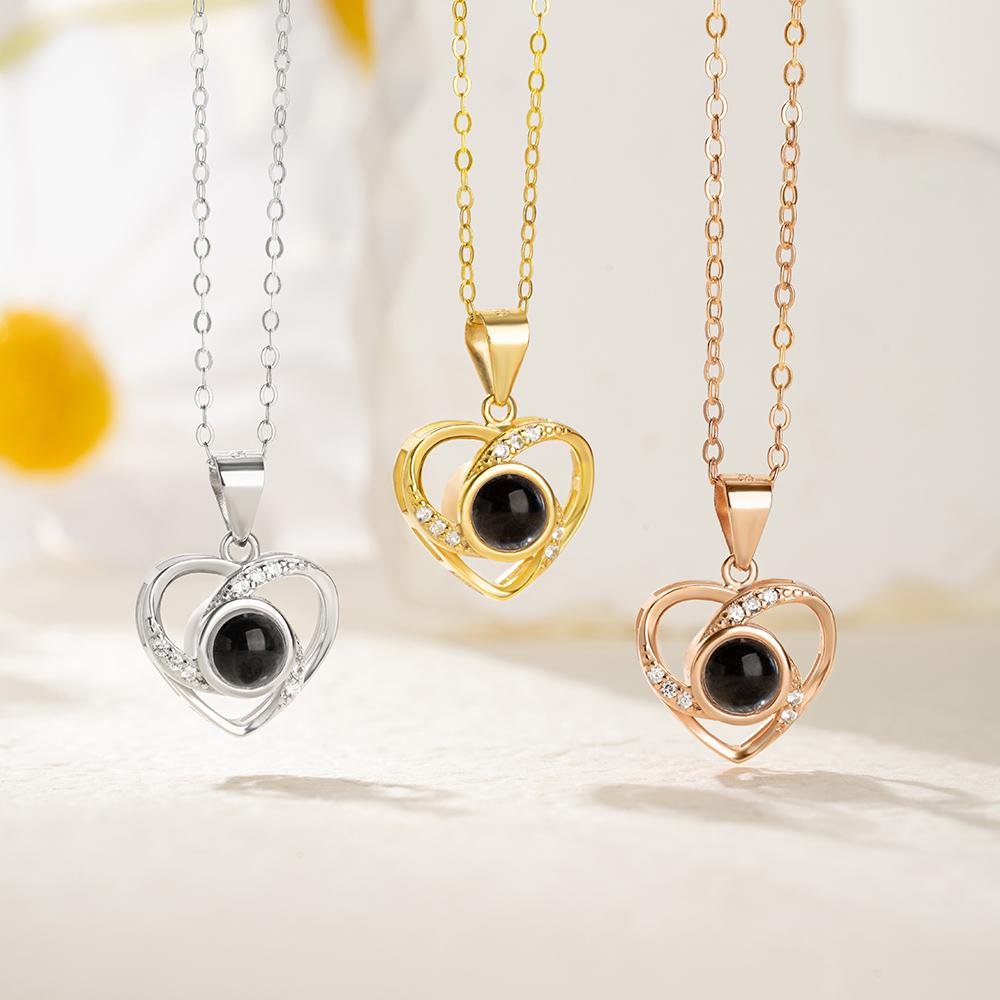 TEXT AROUND PHOTO/PHOTO NECKLACE WITH LOVE HEART PROJECTION NECKLACE