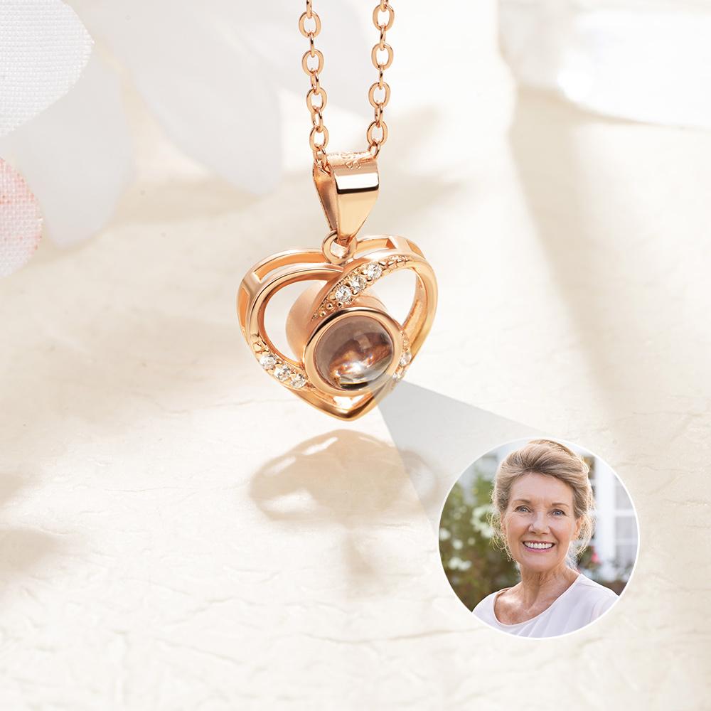 TEXT AROUND PHOTO/PHOTO NECKLACE WITH LOVE HEART PROJECTION NECKLACE